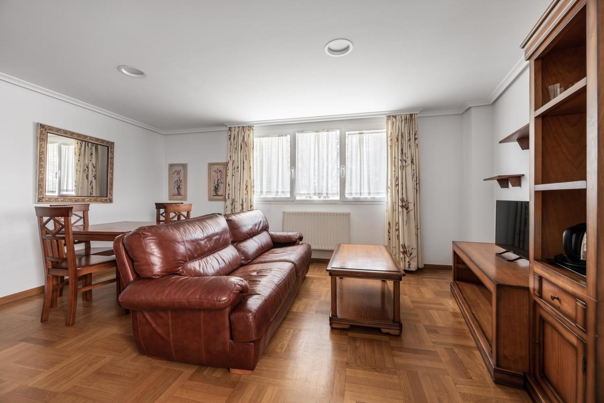 Apartamentos El Cid Burgo Εξωτερικό φωτογραφία
